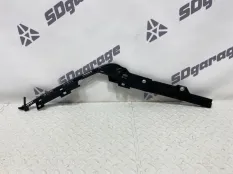 Кронштейн двери LAND ROVER DISCOVERY 5 2020 LR107259 L462 3.0 V6 D GEN2 MONO TURBO, задний правый