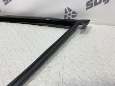 Направляющая стекла двери BMW X3 2019 51337393425 G01 B47D20B, передняя левая