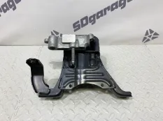 Подушка двигателя Lexus UX 250H 2020 1230524020 200/250H 2000CC 16-VALVE DOHC, передняя правая