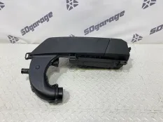 Корпус воздушного фильтра Mercedes S-CLASS 2017 A1770900901 W222 S560 176980, передний правый