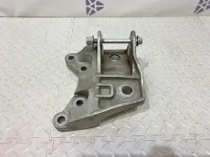 Кронштейн двигателя Jaguar E-pace 2018 J9C1512 1 2.0L AJ20D4 DIESEL