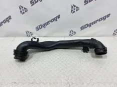 Воздуховод наддувочного воздуха BMW X5 2021 13718651066 G05 B58B30C, передний