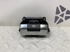 Кнопка стояночного тормоза Jaguar E-pace 2018 J9C5874 1 2.0L AJ20D4 DIESEL