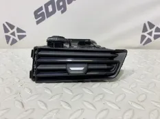 Дефлектор воздушный BMW X5 2021 64229399472 G05 B58B30C, передний левый
