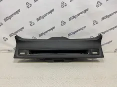 Обшивка крышки багажника BMW X5 2018 51497327824 F15 N57D30A, задняя