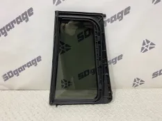 Стекло двери Mercedes-Benz GLS A1667300855 X166, заднее правое