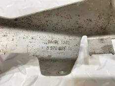 Кронштейн BMW 7er 13628570053 G11 G12