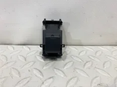 Кнопка стеклоподъемника Lexus UX 250H 2020 8481033140 200/250H 2000CC 16-VALVE DOHC, задняя правая