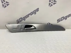 Накладка двери Mercedes-Benz GLE 2016 A1667202022 W166 3.5 ДИЗЕЛЬ, передняя правая