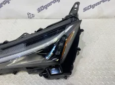 Фара Lexus UX 250H 2020 8118576250 200/250H 2000CC 16-VALVE DOHC, передняя левая
