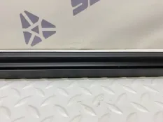 Уплотнитель двери BMW 5-Series 2018 51357336984 G30 B57D30A, задний правый