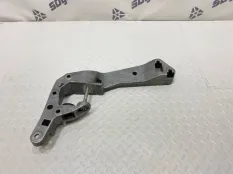 Поперечная балка крепления КПП BMW X5 2019 22328486998 G05 B57D30A, задняя