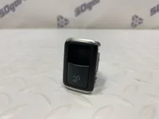 Кнопка открывания багажника Mercedes-Benz GLE-Coupe 6.3 AMG 2016 A2929055100 C292 157982, передняя правая