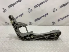 Поперечная балка крепления КПП BMW X5 2021 22328486998 G05 B58B30C, задняя