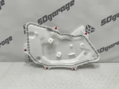Накладка двери Lexus UX 250H 2020 6783176030 200/250H 2000CC 16-VALVE DOHC, передняя правая
