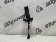 Ограничитель двери Lexus UX 250H 2020 6861076021 200/250H 2000CC 16-VALVE DOHC, передний правый