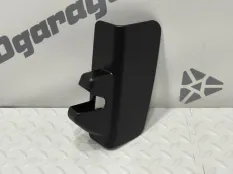 Накладка замка багажника BMW X5 2021 51477479951 G05 B58B30C, задняя левая