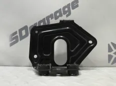 Kрoнштeйн кoнденсатopa кондиционеpa BMW X5 2021 64219399989 G05 B58B30C, передний