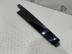 Накладка двери LAND ROVER DISCOVERY 5 2019 LR105993 L462 3.0 V6 D GEN2 TWIN TURBO, задняя правая