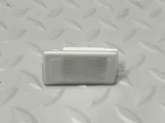 Плафон подсветки салона BMW 2 Gran Coupe 2023 63319472763 F44 B38A15F