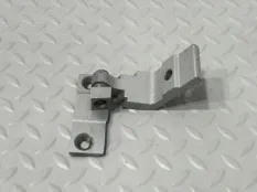 Петля двери нижняя BMW X5 2017 41007377549 F15 N57D30C, задняя левая
