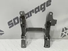 КРОНШТЕЙН ЦЕНТРАЛЬНОЙ КОНСОЛИ BMW 5-Series 2018 51169349042 G30 B57D30A, передний