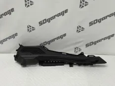 Направляющая шторки багажника BMW X5 2017 51477326674 F15 N57D30C, задняя правая
