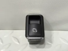 КНОПКА ЗАДНЕЙ ФОРТОЧКИ Mercedes-Benz GLS 350 d 4MATIC 2017 A1668200210 W166 3.5 ДИЗЕЛЬ