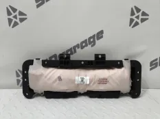 Подушка безопасности в колени Mercedes-Benz GLE-Coupe 6.3 AMG 2016 A1668600102 C292 157982, передняя левая