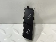 Кнопка центрального замка Mercedes-Benz GLS 350 d 4MATIC 2017 A2049058402 W166 3.5 ДИЗЕЛЬ, передняя