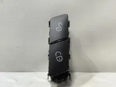 Кнопка центрального замка Mercedes-Benz GLS 350 d 4MATIC 2017 A20490585029107 W166 3.5 ДИЗЕЛЬ