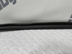 Уплотнитель стекла двери Kia SPORTAGE 2018 82530F1000 4 РЕСТАЙЛИНГ 1600 CC - GAMMA DOHC - TCI/GDI, передний левый