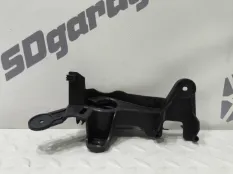 Кронштейн рычага привода капота BMW X5 2018 51437284599 F15 N57D30A, передний