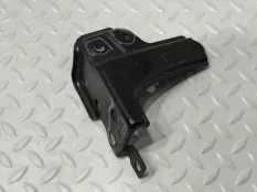 Кронштейн крепления крыла Lexus UX 250H 2020 5383376010 200/250H 2000CC 16-VALVE DOHC, передний правый