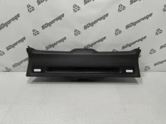Обшивка крышки багажника BMW X5 2017 51497327824 F15 N57D30C, задняя