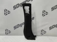Обшивка багажника BMW X5 2018 51477326442 F15 N57D30B, задняя правая