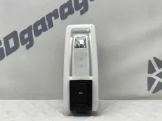 Плафон освещения салона BMW X5 2018 63319288995 F15 N57D30A, задний