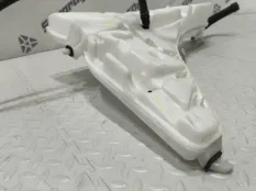 Бачок омывателя BMW X5 2018 61667304068 F15 N57D30B, передний