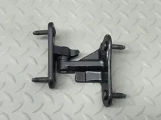 Петля двери верхняя Mercedes-Benz GLE 2022 A1677303110 W167 / V167 654920, задняя левая