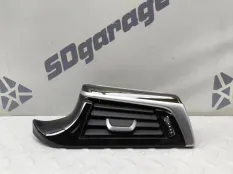 Воздуховод в торпеду BMW 5-Series 2016- 64229330858 G30