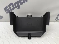 Беспроводная зарядка BMW 5-Series 2016- 51166801509 G30, передняя