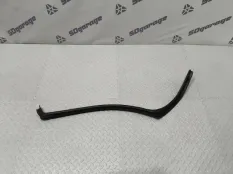Уплотнительная резинка двери Mercedes-Benz GLE 2022 A1676980802 W167 / V167 654920, задняя правая