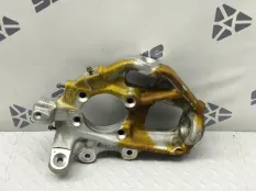 Кулак поворотный Mercedes-Benz GLE 2022 A1673571000 W167 / V167 654920, задний правый