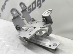 Кронштейн Mercedes-Benz GLE 2022 A1675451401 W167 / V167 654920