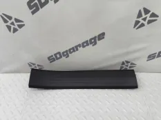 Накладка на порог салона Mercedes-Benz GLE 2022 A1676803601 W167 / V167 654920, задняя правая