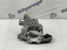 Кулак поворотный BMW X5 2018 33326879102 F15 N57D30A, задний правый