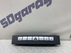 Блок кнопок центральной консоли Mercedes-Benz CLS Рестайлинг 2016 A2188707610 W218 642852, передний