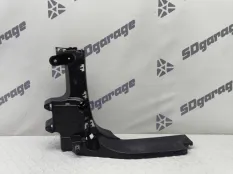 Кронштейн бампера BMW X5 2018 51128054019 F15 N57D30A, задний левый