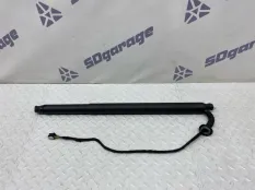 Амортизатор крышки багажника Volvo XC90 2019 31690604 2 B4204T26