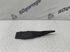 Накладка жабо Volvo XC90 2019 31442411 2 B4204T26, передняя левая